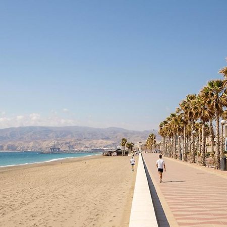 Nueva Almeria Beach & Chill Exteriör bild